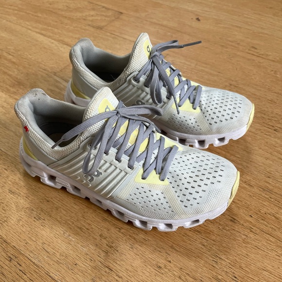 On Cloudswift - Picture 1 of 7